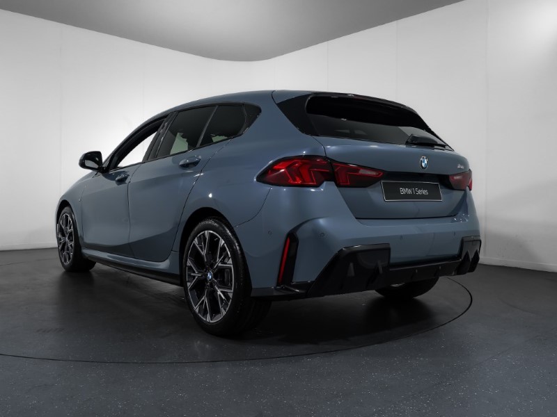 2024 (74) BMW 1 SERIES 120 M Sport 5dr Step Auto 3521520