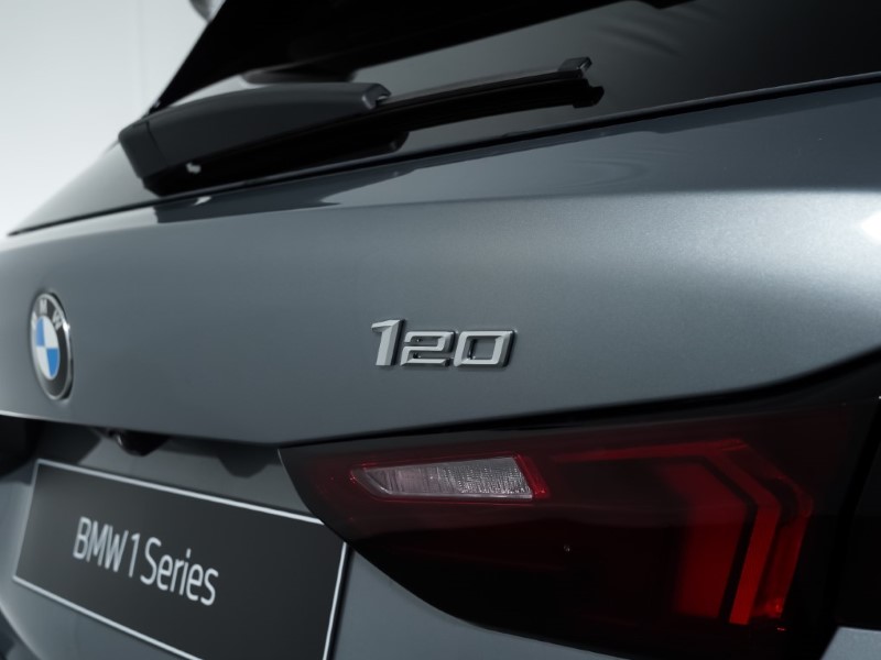  BMW 1 SERIES 120 M Sport 5dr Step Auto [Pro Pack] 3521340