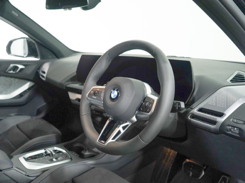  BMW 1 SERIES 120 M Sport 5dr Step Auto 3560939