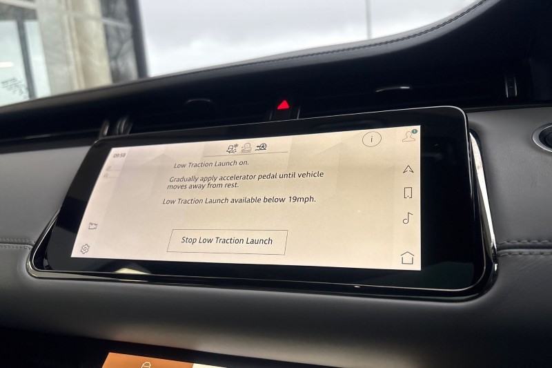 2021 (71) LAND ROVER RANGE ROVER EVOQUE 1.5 P300e Autobiography 5dr Auto 4944059