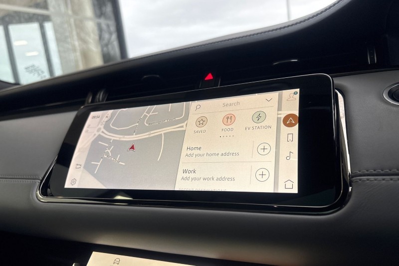 2021 (71) LAND ROVER RANGE ROVER EVOQUE 1.5 P300e Autobiography 5dr Auto 4944030