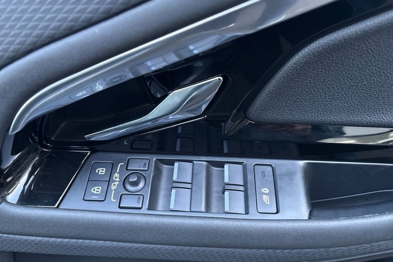 2022 (22) LAND ROVER RANGE ROVER EVOQUE 2.0 D200 R-Dynamic S 5dr Auto 4960363