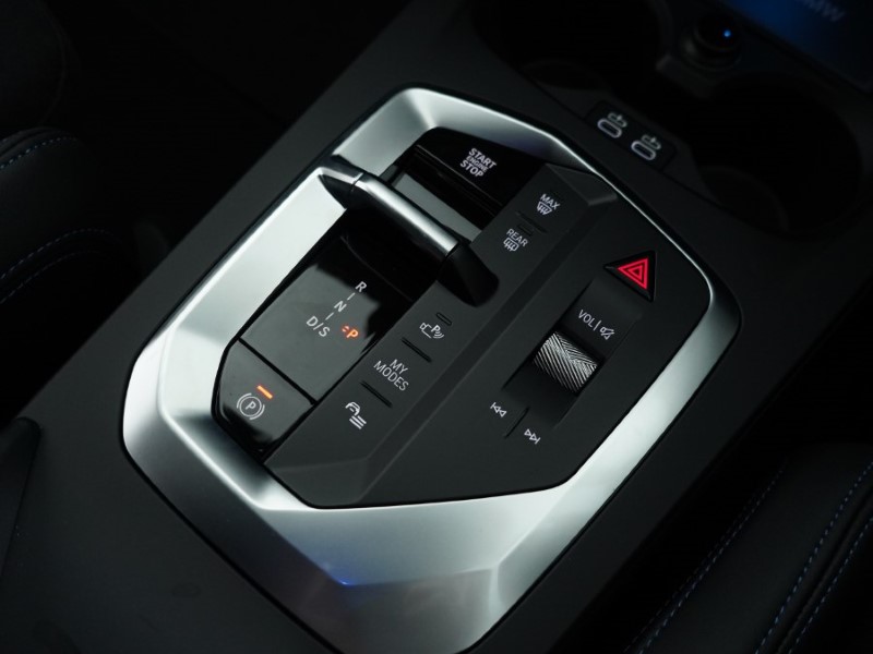  BMW 1 SERIES 123 xDrive M Sport 5dr Step Auto 3745516