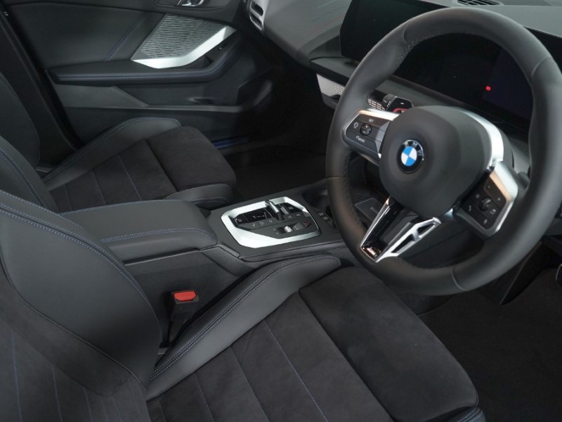  BMW 1 SERIES 123 xDrive M Sport 5dr Step Auto 3745505