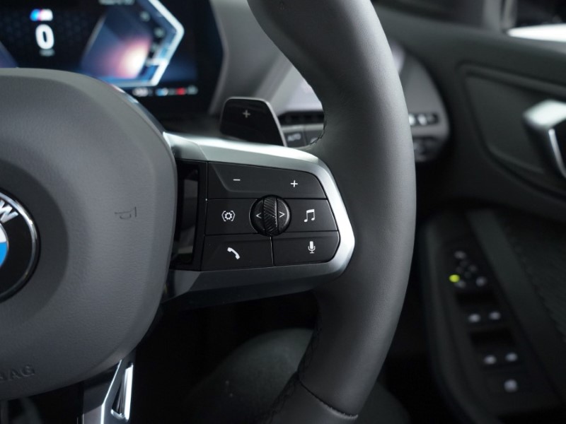  BMW 1 SERIES 123 xDrive M Sport 5dr Step Auto 3745511