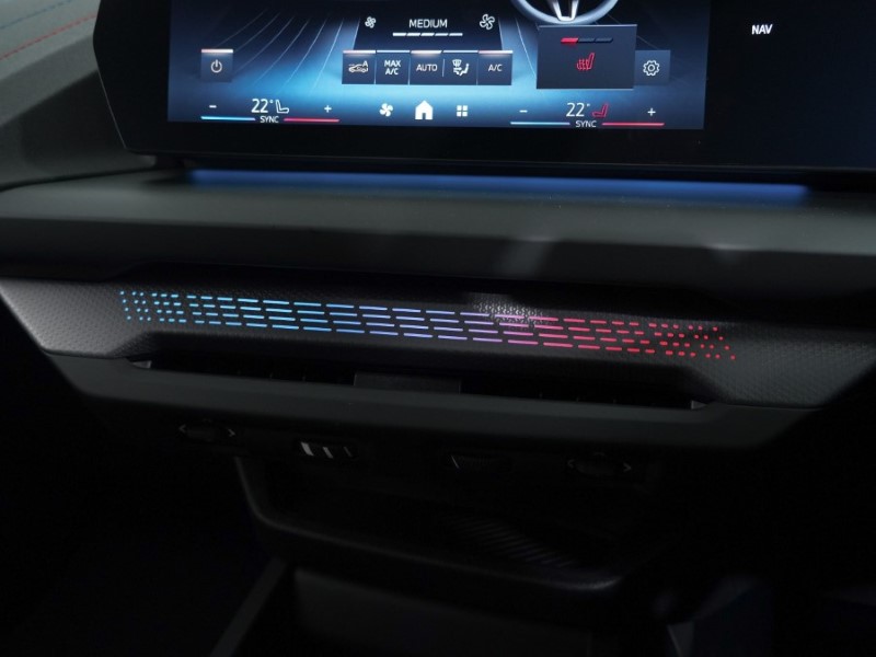  BMW 1 SERIES 123 xDrive M Sport 5dr Step Auto 3745520