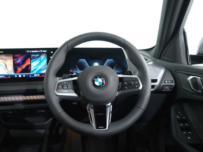  BMW 1 SERIES 123 xDrive M Sport 5dr Step Auto 3753009