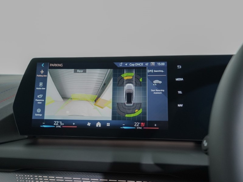  BMW 1 SERIES 123 xDrive M Sport 5dr Step Auto 3753002