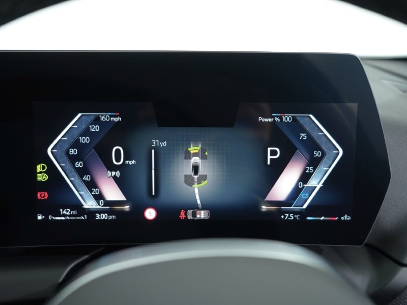  BMW 1 SERIES 123 xDrive M Sport 5dr Step Auto 3753004