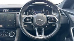 2022 (22) JAGUAR F-PACE 2.0 D200 R-Dynamic Black 5dr Auto AWD 5106605