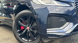 2022 (22) JAGUAR F-PACE 2.0 D200 R-Dynamic Black 5dr Auto AWD 5106632