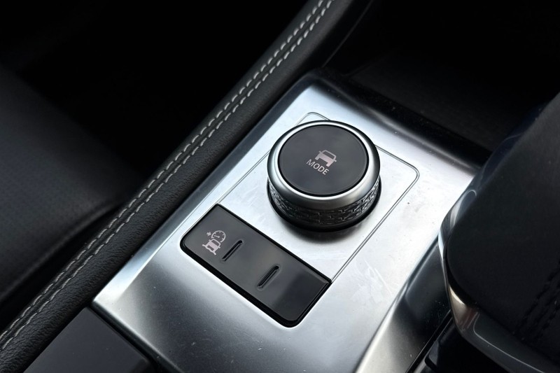 2022 (22) JAGUAR F-PACE 2.0 D200 R-Dynamic Black 5dr Auto AWD 5106626