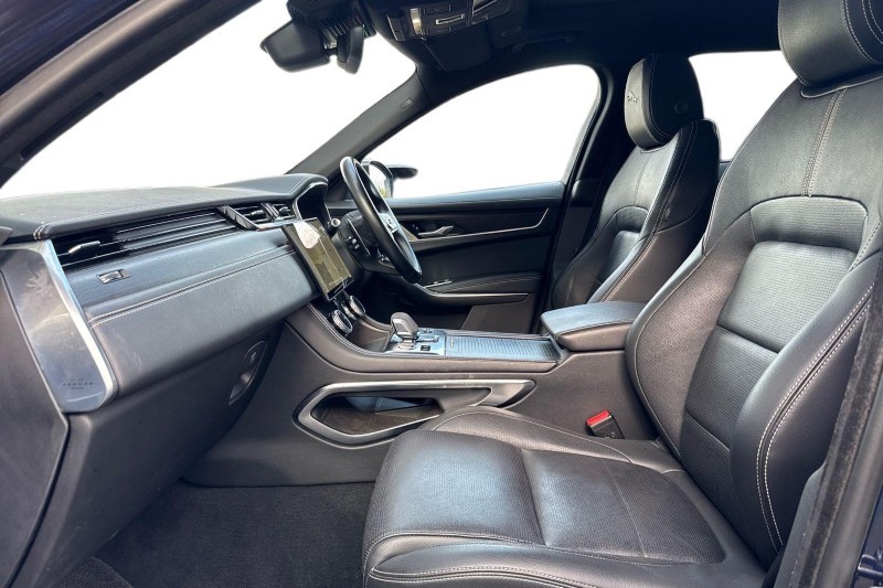 2022 (22) JAGUAR F-PACE 2.0 D200 R-Dynamic Black 5dr Auto AWD 5106593