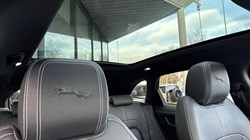 2022 (22) JAGUAR F-PACE 2.0 D200 R-Dynamic Black 5dr Auto AWD 5106611