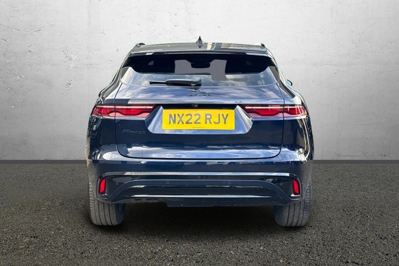 2022 (22) JAGUAR F-PACE 2.0 D200 R-Dynamic Black 5dr Auto AWD 5106596