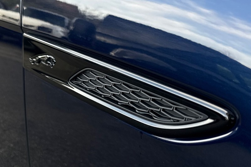 2022 (22) JAGUAR F-PACE 2.0 D200 R-Dynamic Black 5dr Auto AWD 5106610