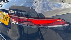 2022 (22) JAGUAR F-PACE 2.0 D200 R-Dynamic Black 5dr Auto AWD 5106637