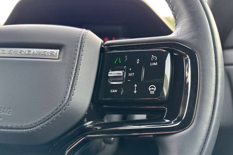 2025 (74) LAND ROVER RANGE ROVER EVOQUE 2.0 D200 Autobiography 5dr Auto [Revised] 5060691