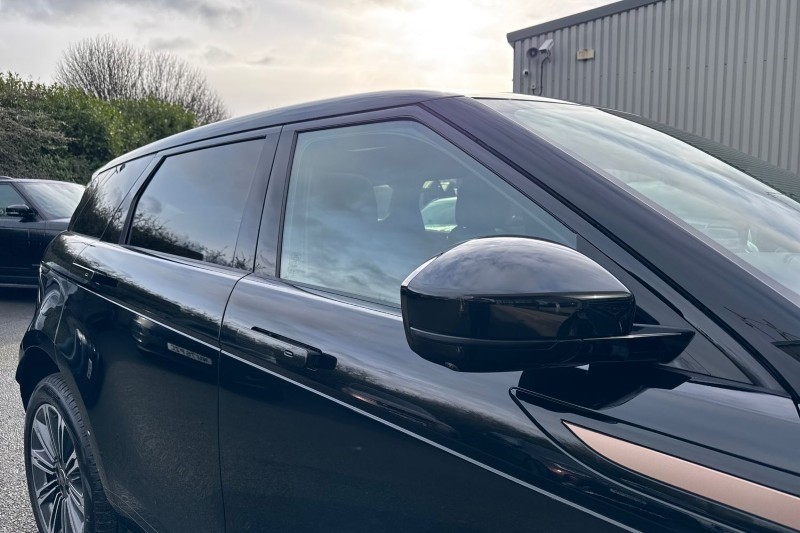 2025 (74) LAND ROVER RANGE ROVER EVOQUE 2.0 D200 Autobiography 5dr Auto [Revised] 5060715