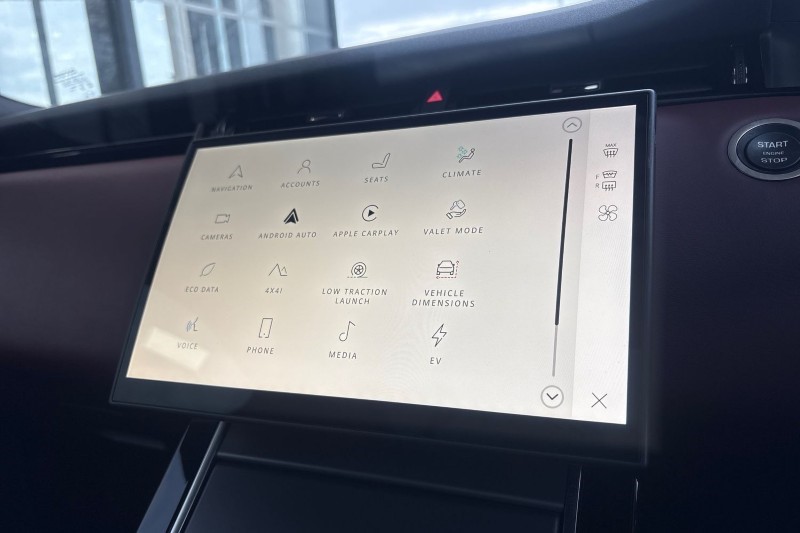 2024 (24) LAND ROVER RANGE ROVER EVOQUE 1.5 P270e Dynamic HSE 5dr Auto 4941102