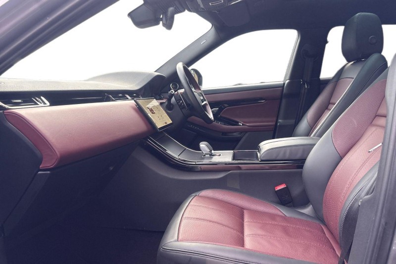 2024 (24) LAND ROVER RANGE ROVER EVOQUE 1.5 P270e Dynamic HSE 5dr Auto 4941072