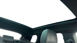 2024 (24) LAND ROVER RANGE ROVER EVOQUE 1.5 P270e Dynamic HSE 5dr Auto 4941090