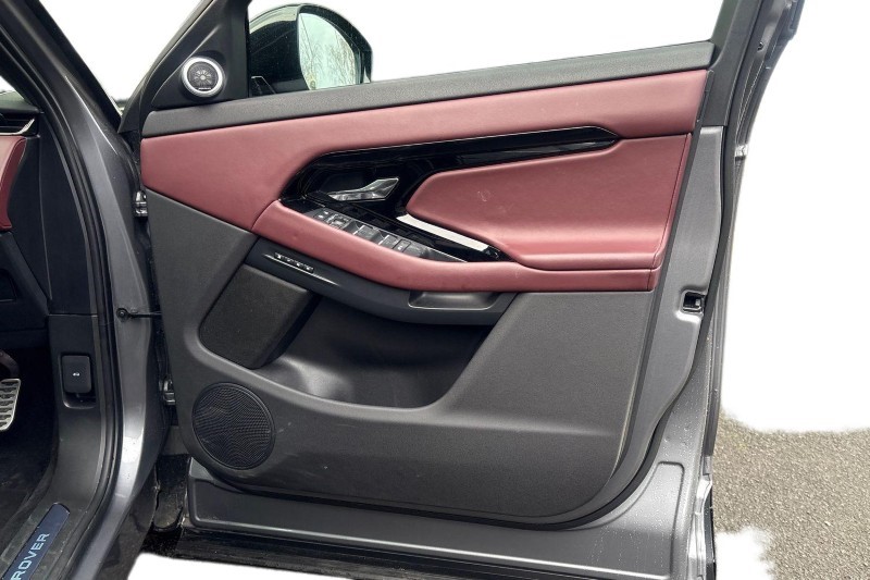 2024 (24) LAND ROVER RANGE ROVER EVOQUE 1.5 P270e Dynamic HSE 5dr Auto 4941091