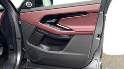 2024 (24) LAND ROVER RANGE ROVER EVOQUE 1.5 P270e Dynamic HSE 5dr Auto 4941091