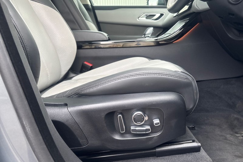 2024 (24) LAND ROVER RANGE ROVER VELAR 2.0 D200 MHEV Dynamic HSE 5dr Auto 4940930