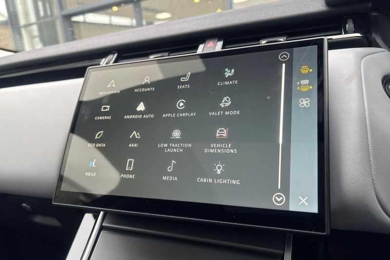 2024 (24) LAND ROVER RANGE ROVER VELAR 2.0 D200 MHEV Dynamic HSE 5dr Auto 4940939