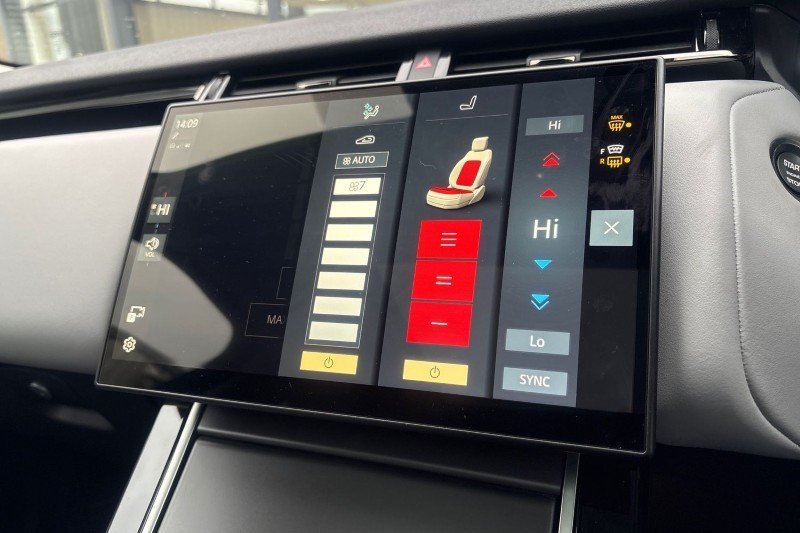 2024 (24) LAND ROVER RANGE ROVER VELAR 2.0 D200 MHEV Dynamic HSE 5dr Auto 4940942