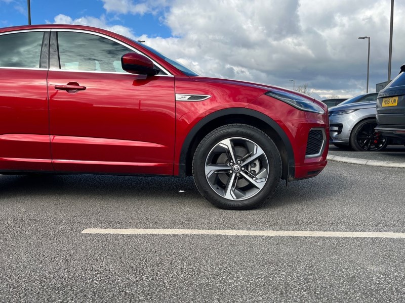 2023 (73) JAGUAR E-PACE 2.0 D200 R-Dynamic SE Black 5dr Auto 4002441