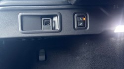 2023 (73) JAGUAR F-PACE 2.0 D200 R-Dynamic SE Black 5dr Auto AWD 4941010