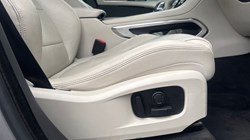 2023 (73) JAGUAR F-PACE 2.0 D200 R-Dynamic SE Black 5dr Auto AWD 4940985