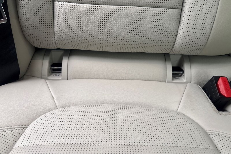 2023 (73) JAGUAR F-PACE 2.0 D200 R-Dynamic SE Black 5dr Auto AWD 4941001