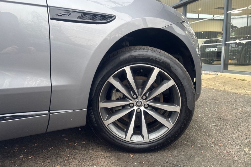 2023 (73) JAGUAR F-PACE 2.0 D200 R-Dynamic SE Black 5dr Auto AWD 4941013