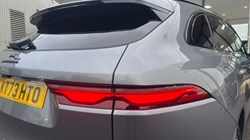 2023 (73) JAGUAR F-PACE 2.0 D200 R-Dynamic SE Black 5dr Auto AWD 4941011