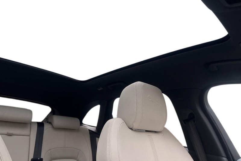 2023 (73) JAGUAR F-PACE 2.0 D200 R-Dynamic SE Black 5dr Auto AWD 4940981