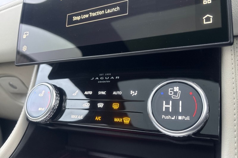 2023 (73) JAGUAR F-PACE 2.0 D200 R-Dynamic SE Black 5dr Auto AWD 4940997