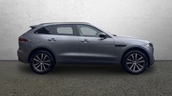 2023 (73) JAGUAR F-PACE 2.0 D200 R-Dynamic SE Black 5dr Auto AWD 4940965