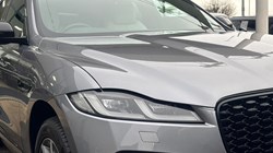 2023 (73) JAGUAR F-PACE 2.0 D200 R-Dynamic SE Black 5dr Auto AWD 4940977