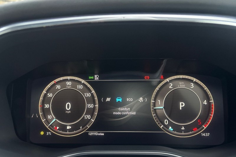 2023 (73) JAGUAR F-PACE 2.0 D200 R-Dynamic SE Black 5dr Auto AWD 4940996