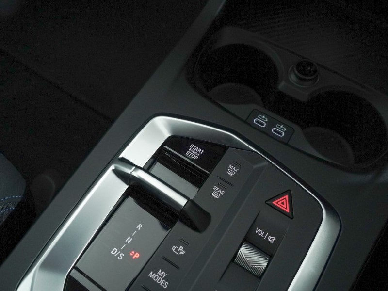  BMW 2 SERIES 220 M Sport 4dr Step Auto 3940373