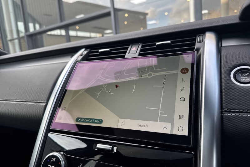 2022 (22) LAND ROVER DISCOVERY 3.0 D300 R-Dynamic SE 5dr Auto 4969246