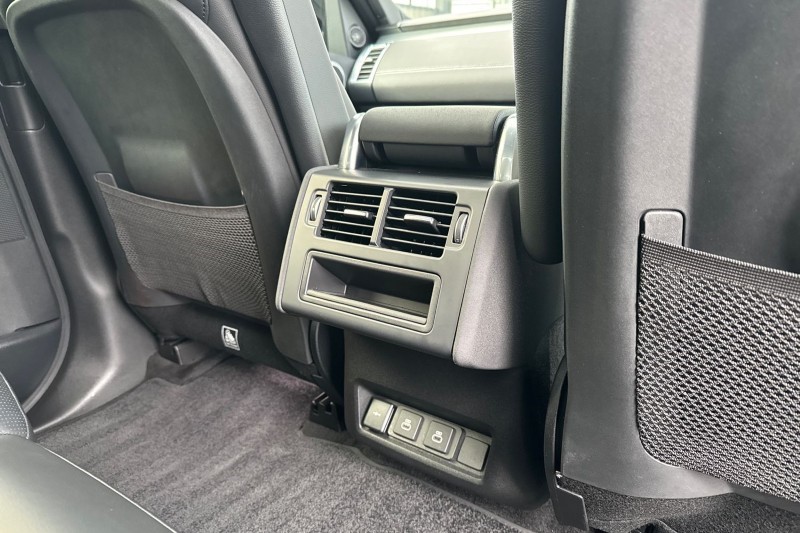 2022 (22) LAND ROVER DISCOVERY 3.0 D300 R-Dynamic SE 5dr Auto 4969232