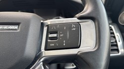 2022 (22) LAND ROVER DISCOVERY 3.0 D300 R-Dynamic SE 5dr Auto 4969244