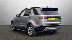 2022 (22) LAND ROVER DISCOVERY 3.0 D300 R-Dynamic SE 5dr Auto 1