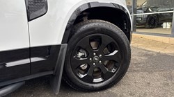 2024 (74) LAND ROVER DEFENDER 3.0 D250 X-Dynamic SE 90 3dr Auto 5002900