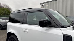 2024 (74) LAND ROVER DEFENDER 3.0 D250 X-Dynamic SE 90 3dr Auto 5002901