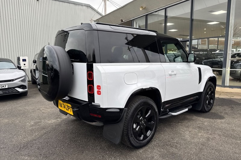 2024 (74) LAND ROVER DEFENDER 3.0 D250 X-Dynamic SE 90 3dr Auto 5002899